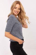 Oppdag vårt utvalg av stilfulle Svart Kortermet genser FP til dame i ulike størrelser og kvalitetsmaterialer – perfekte til jobb; fritid og alle dager. Rask levering og gode priser hos MS Stylehaven. se mer!