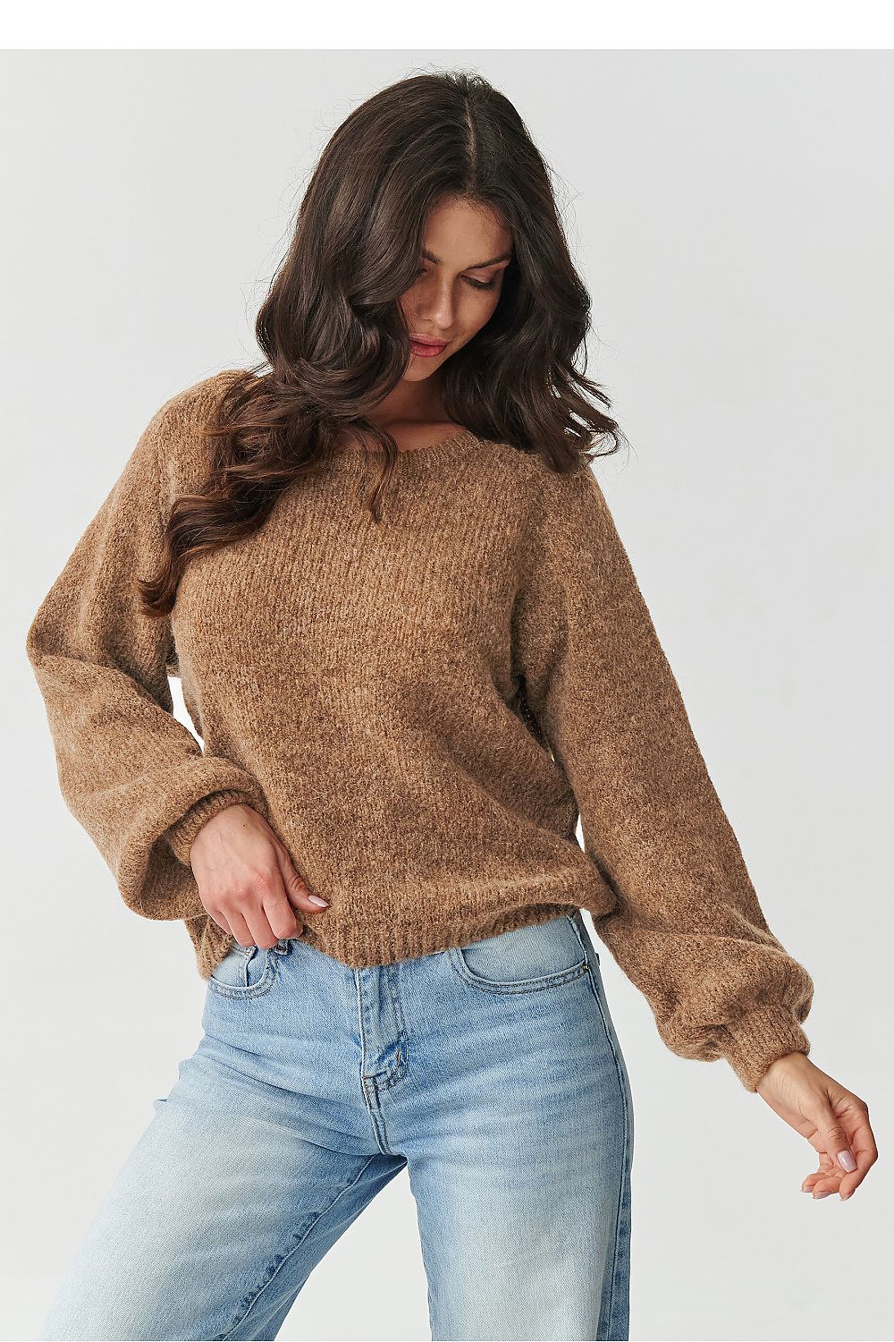 Oppdag vårt utvalg av stilfulle Beige Jumper Makadamia til dame i ulike størrelser og kvalitetsmaterialer – perfekte til jobb; fritid og alle dager. Rask levering og gode priser hos MS Stylehaven. se mer!