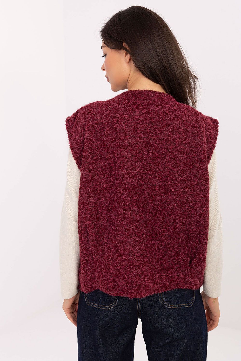 Oppdag vårt utvalg av stilfulle Beige Gilet Rue Paris til dame i ulike størrelser og kvalitetsmaterialer – perfekte til jobb; fritid og alle dager. Rask levering og gode priser hos MS Stylehaven. se mer!