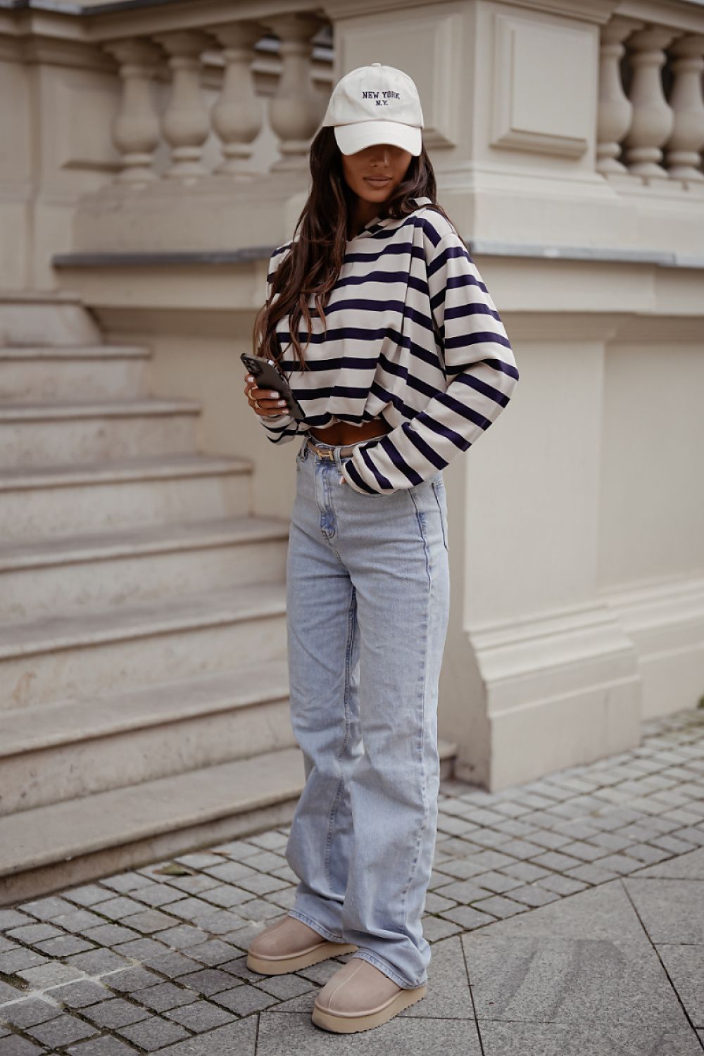 Oppdag vårt utvalg av stilfulle Beige 2 Genser LaBalancia til dame i ulike størrelser og kvalitetsmaterialer – perfekte til jobb; fritid og alle dager. Rask levering og gode priser hos MS Stylehaven. se mer!