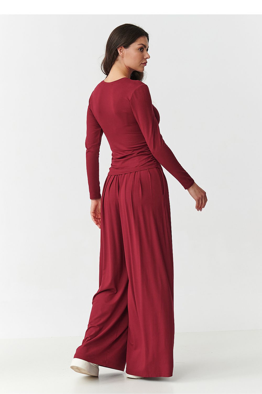 Oppdag vårt utvalg av stilfulle Grønn Sett Makadamia til dame i ulike størrelser og kvalitetsmaterialer – perfekte til jobb, fritid og alle dager. Rask levering og gode priser hos MS Stylehaven. se mer!