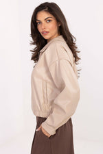 Oppdag vårt utvalg av stilfulle Brun Jakke Rue Paris til dame i ulike størrelser og kvalitetsmaterialer – perfekte til jobb; fritid og alle dager. Rask levering og gode priser hos MS Stylehaven. se mer!