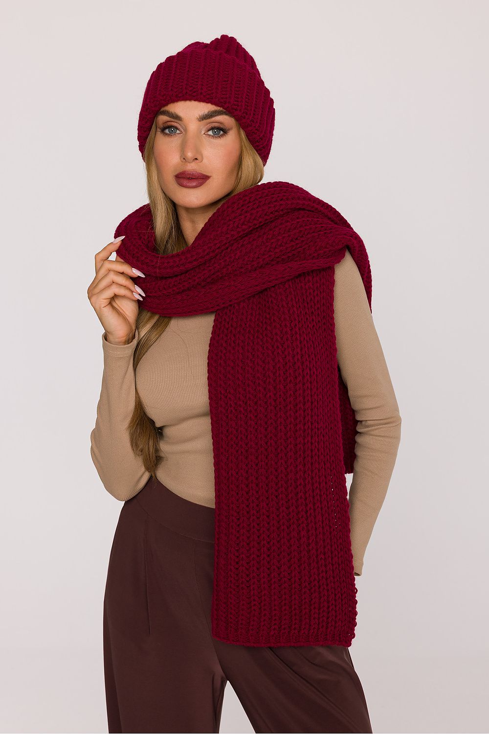 Oppdag vårt utvalg av stilfulle  Sjal Moe til dame i ulike størrelser og kvalitetsmaterialer , perfekte til jobb; fritid og alle dager. Rask levering og gode priser hos MS Stylehaven. se mer!