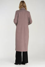 Oppdag vårt utvalg av stilfulle Beige Frakk Nife til dame i ulike størrelser og kvalitetsmaterialer – perfekte til jobb, fritid og alle dager. Rask levering og gode priser hos MS Stylehaven. se mer!