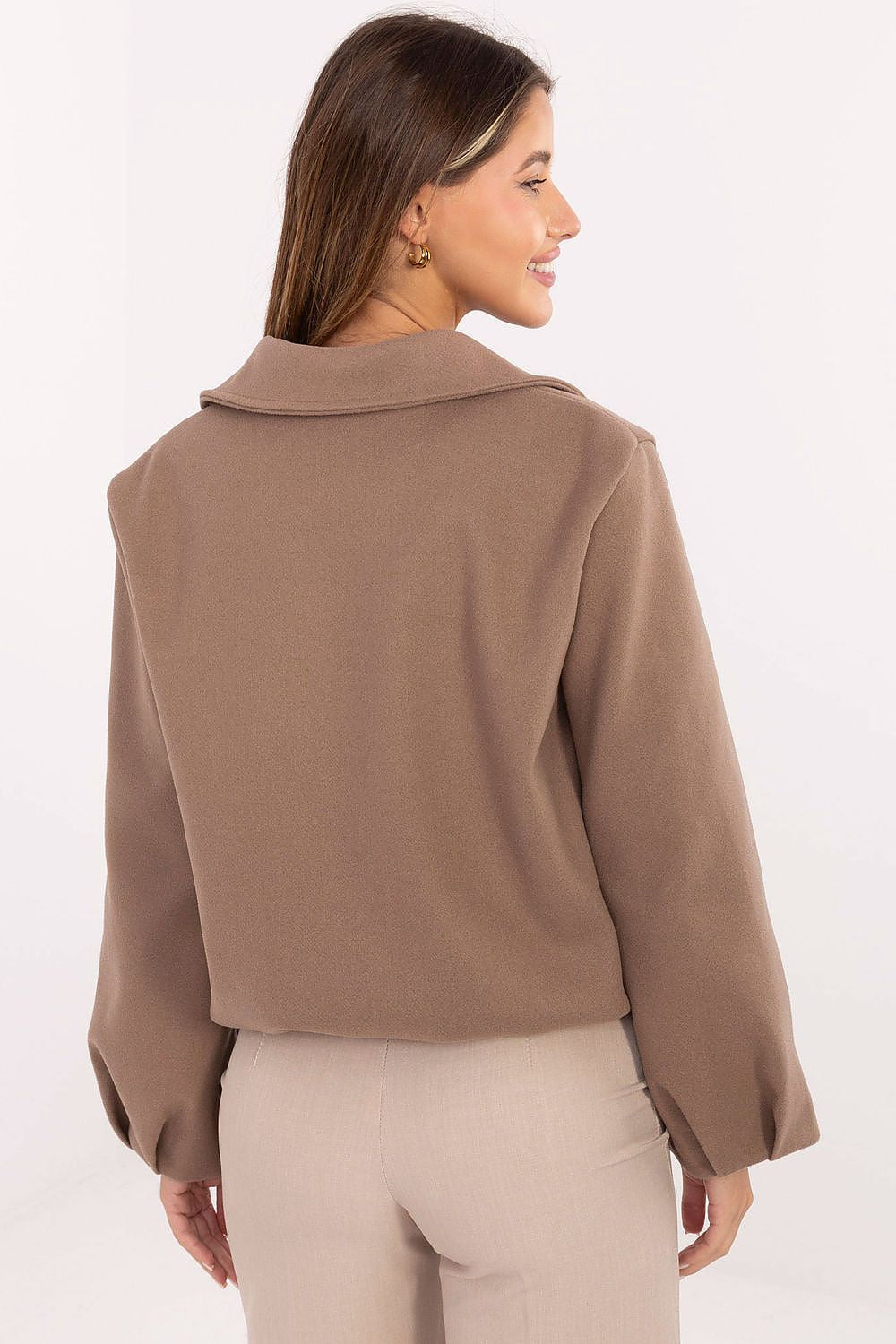 Oppdag vårt utvalg av stilfulle Svart Jakke Rue Paris til dame i ulike størrelser og kvalitetsmaterialer – perfekte til jobb, fritid og alle dager. Rask levering og gode priser hos MS Stylehaven. se mer!