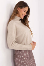 Oppdag vårt utvalg av stilfulle Beige 2 Høyhalset genser Rue Paris til dame i ulike størrelser og kvalitetsmaterialer – perfekte til jobb, fritid og alle dager. Rask levering og gode priser hos MS Stylehaven. se mer!