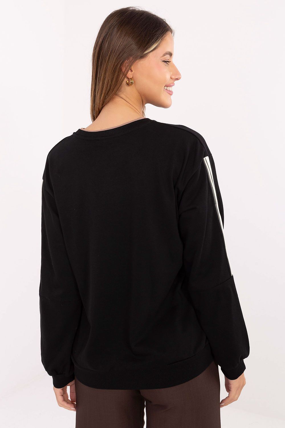 Oppdag vårt utvalg av stilfulle  Genser - Relevance til dame i ulike størrelser og kvalitetsmaterialer – perfekte til jobb, fritid og alle dager. Rask levering og gode priser hos MS Stylehaven. se mer!