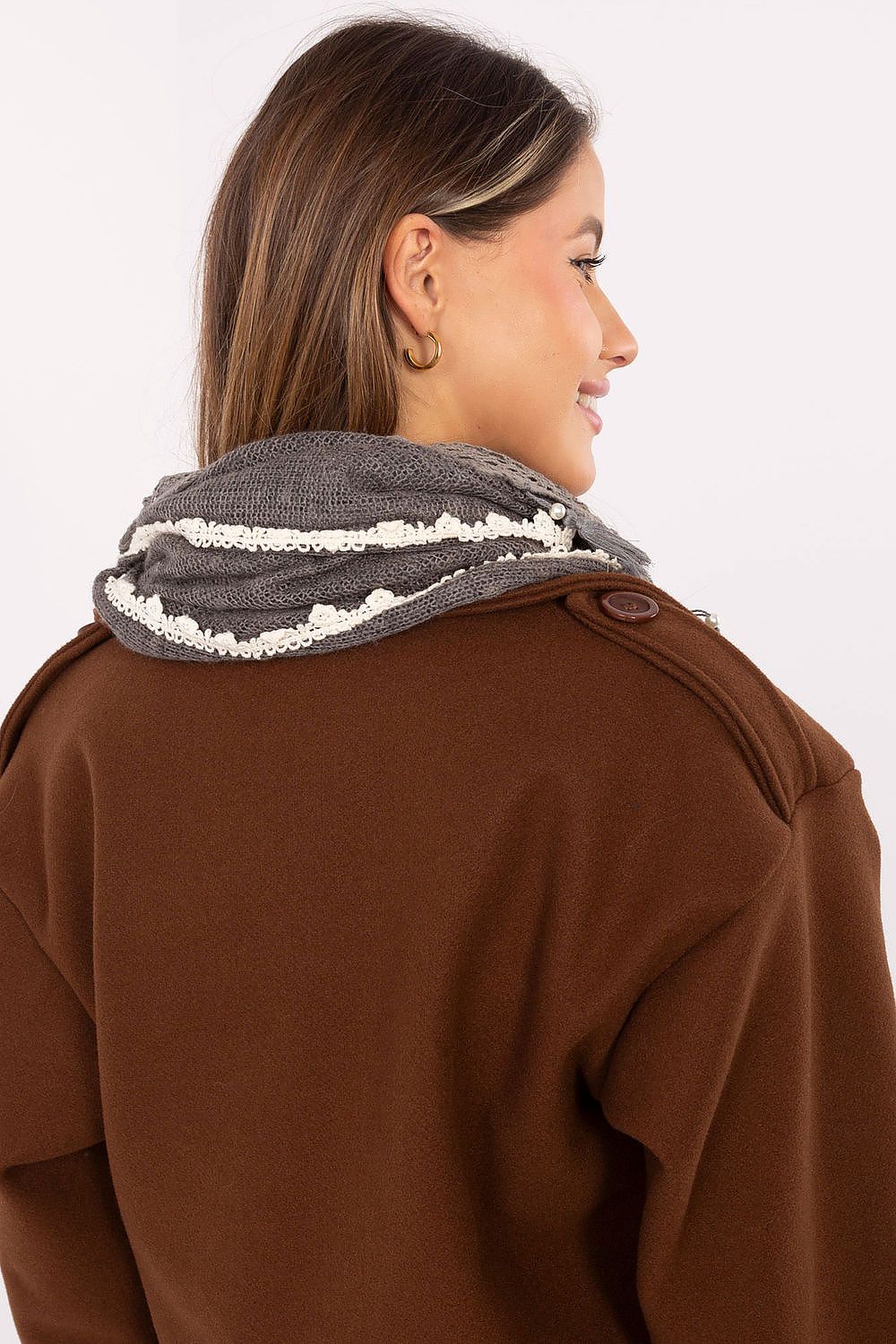 Oppdag vårt utvalg av stilfulle  Halstørkle AT til dame i ulike størrelser og kvalitetsmaterialer – perfekte til jobb, fritid og alle dager. Rask levering og gode priser hos MS Stylehaven. se mer!