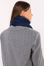 Oppdag vårt utvalg av stilfulle  Sjal AT til dame i ulike størrelser og kvalitetsmaterialer – perfekte til jobb, fritid og alle dager. Rask levering og gode priser hos MS Stylehaven. se mer!