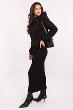 Oppdag vårt utvalg av stilfulle  Genser - Relevance til dame i ulike størrelser og kvalitetsmaterialer – perfekte til jobb, fritid og alle dager. Rask levering og gode priser hos MS Stylehaven. se mer!