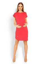 Asymmetry Charm gravidkjole - PeeKaBoo til dame fra MS StyleHaven, laget av Elastan; Bomull, farge Rød, størrelse L/XL, med other; cap; short ermer, perfekt til casual; dress