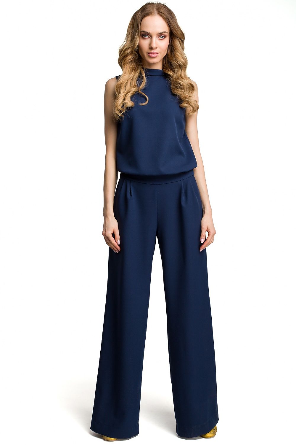 Jumpsuit - Moe til dame fra MS StyleHaven, laget av polyester, farge Rød, størrelse M, med sleeveless ermer, perfekt til casual; dress