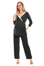 Lace Trim Nursing Pyjamas fra PeeKaBoo til dame fra MS StyleHaven, laget av Viskose; Elastan, farge Rød, størrelse S/M, med strapless; sleeveless; 3-4 ermer, perfekt til casual; dress