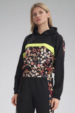 Oppdag vårt utvalg av stilfulle Flerfarget 4 Genser Figl til dame i ulike størrelser og kvalitetsmaterialer – perfekte til jobb, fritid og alle dager. Rask levering og gode priser hos MS Stylehaven. se mer!