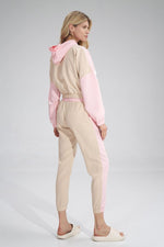 Oppdag vårt utvalg av stilfulle Beige Treningsbukser - Figl til dame i ulike størrelser og kvalitetsmaterialer – perfekte til jobb; fritid og alle dager. Rask levering og gode priser hos MS Stylehaven. se mer!