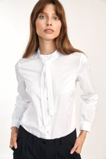 Langermet skjorte Nife til dame fra MS StyleHaven, laget av Bomull; polyester, farge Hvit, størrelse 36, med long ermer, perfekt til casual; dress