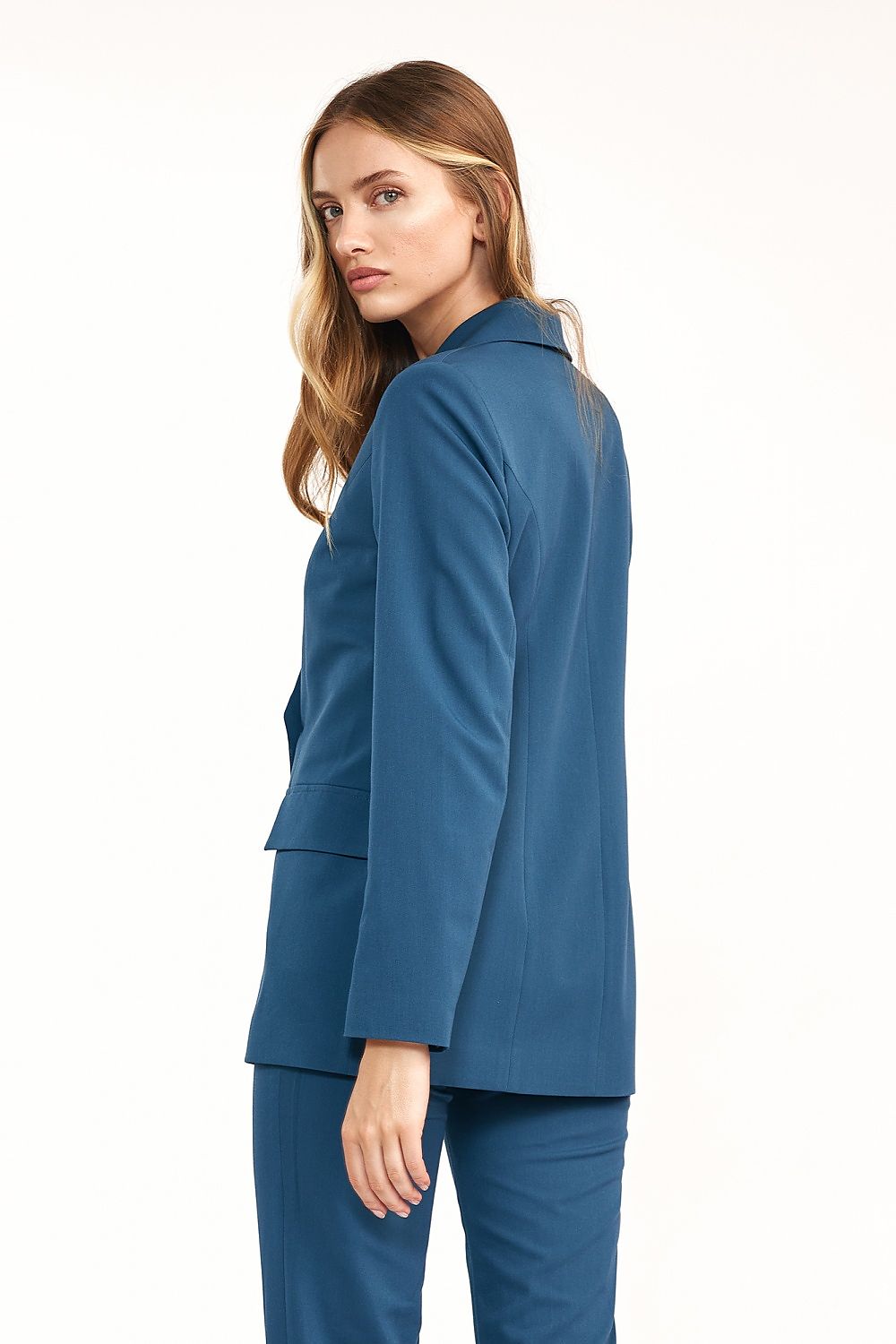 Jakke Nife til dame fra MS StyleHaven, laget av polyester; Viskose, farge Svart, størrelse 44, med long ermer, perfekt til casual; dress