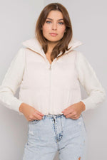 Oppdag vårt utvalg av stilfulle Beige Vest Ex Moda til dame i ulike størrelser og kvalitetsmaterialer – perfekte til jobb, fritid og alle dager. Rask levering og gode priser hos MS Stylehaven. se mer!