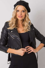 Oppdag vårt utvalg av stilfulle  Cap- AT til dame i ulike størrelser og kvalitetsmaterialer – perfekte til jobb; fritid og alle dager. Rask levering og gode priser hos MS Stylehaven. se mer!