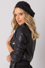 Oppdag vårt utvalg av stilfulle  Cap- AT til dame i ulike størrelser og kvalitetsmaterialer – perfekte til jobb; fritid og alle dager. Rask levering og gode priser hos MS Stylehaven. se mer!