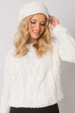 Oppdag vårt utvalg av stilfulle Beige Cap- AT til dame i ulike størrelser og kvalitetsmaterialer – perfekte til jobb; fritid og alle dager. Rask levering og gode priser hos MS Stylehaven. se mer!