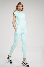 Oppdag vårt utvalg av stilfulle Gul Genser Figl til dame i ulike størrelser og kvalitetsmaterialer – perfekte til jobb, fritid og alle dager. Rask levering og gode priser hos MS Stylehaven. se mer!