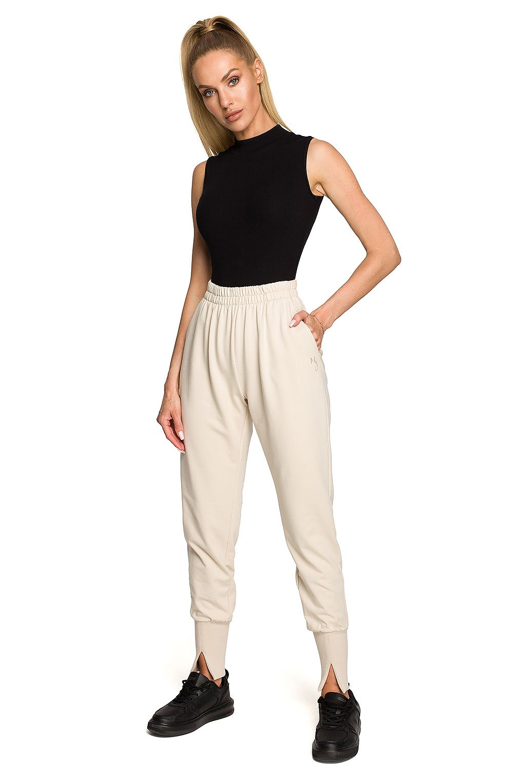Treningsbukse Moe til dame fra MS StyleHaven, laget av Bomull, farge Grønn, størrelse L, med short ermer, perfekt til dress