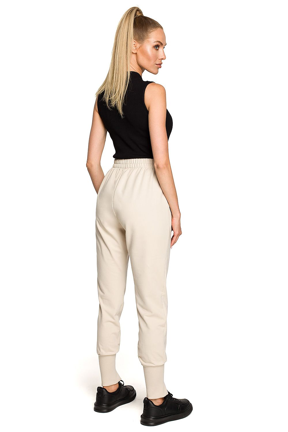 Treningsbukse Moe til dame fra MS StyleHaven, laget av Bomull, farge Grønn, størrelse XL, med short ermer, perfekt til dress