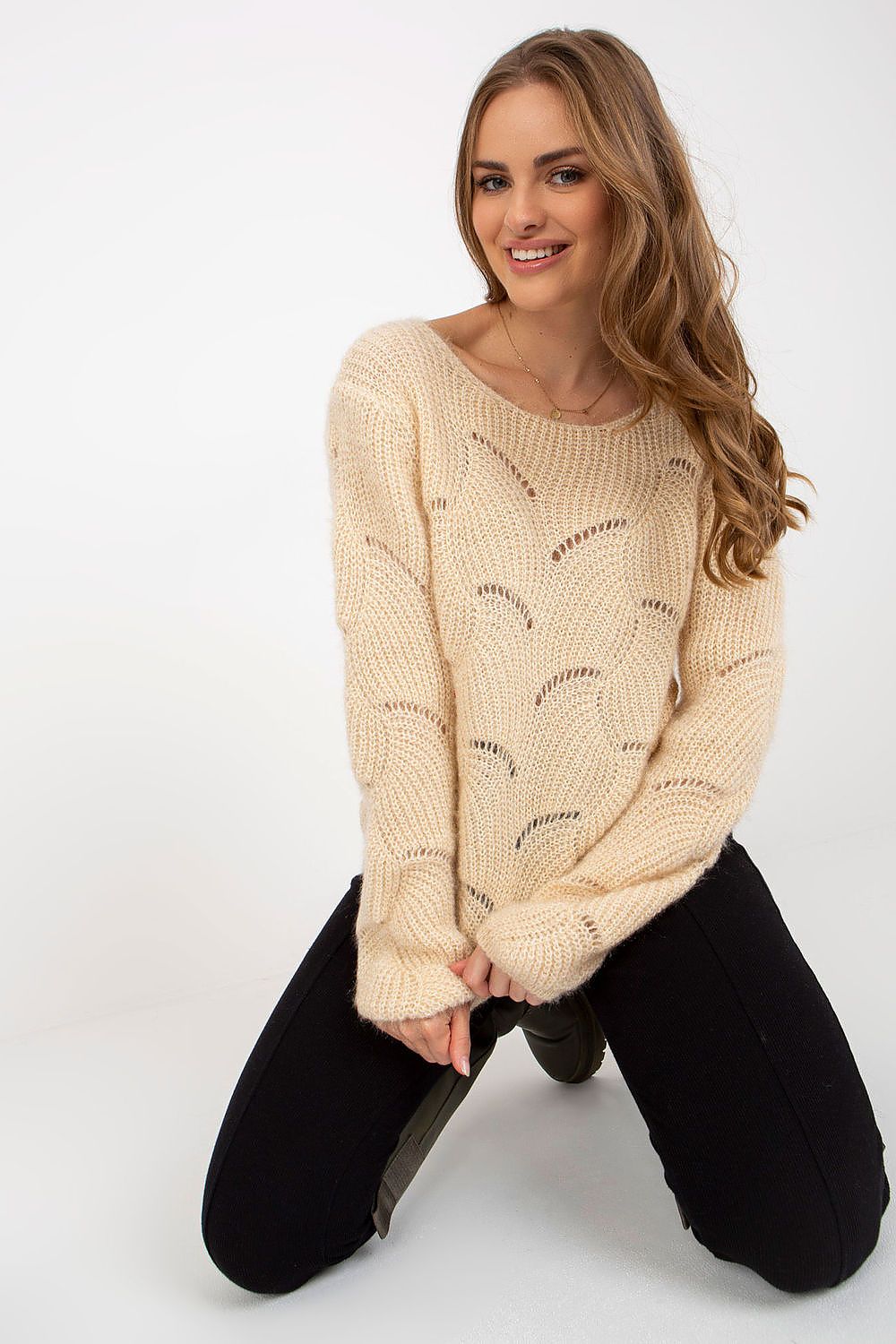 Oppdag vårt utvalg av stilfulle Beige Jumper Och Bella til dame i ulike størrelser og kvalitetsmaterialer - perfekte til jobb; fritid og alle dager. Rask levering og gode priser hos MS Stylehaven. se mer!