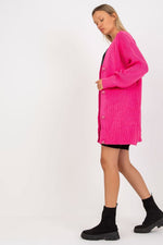 Oppdag vårt utvalg av stilfulle  Cardigan Rue Paris til dame i ulike størrelser og kvalitetsmaterialer – perfekte til jobb; fritid og alle dager. Rask levering og gode priser hos MS Stylehaven. se mer!