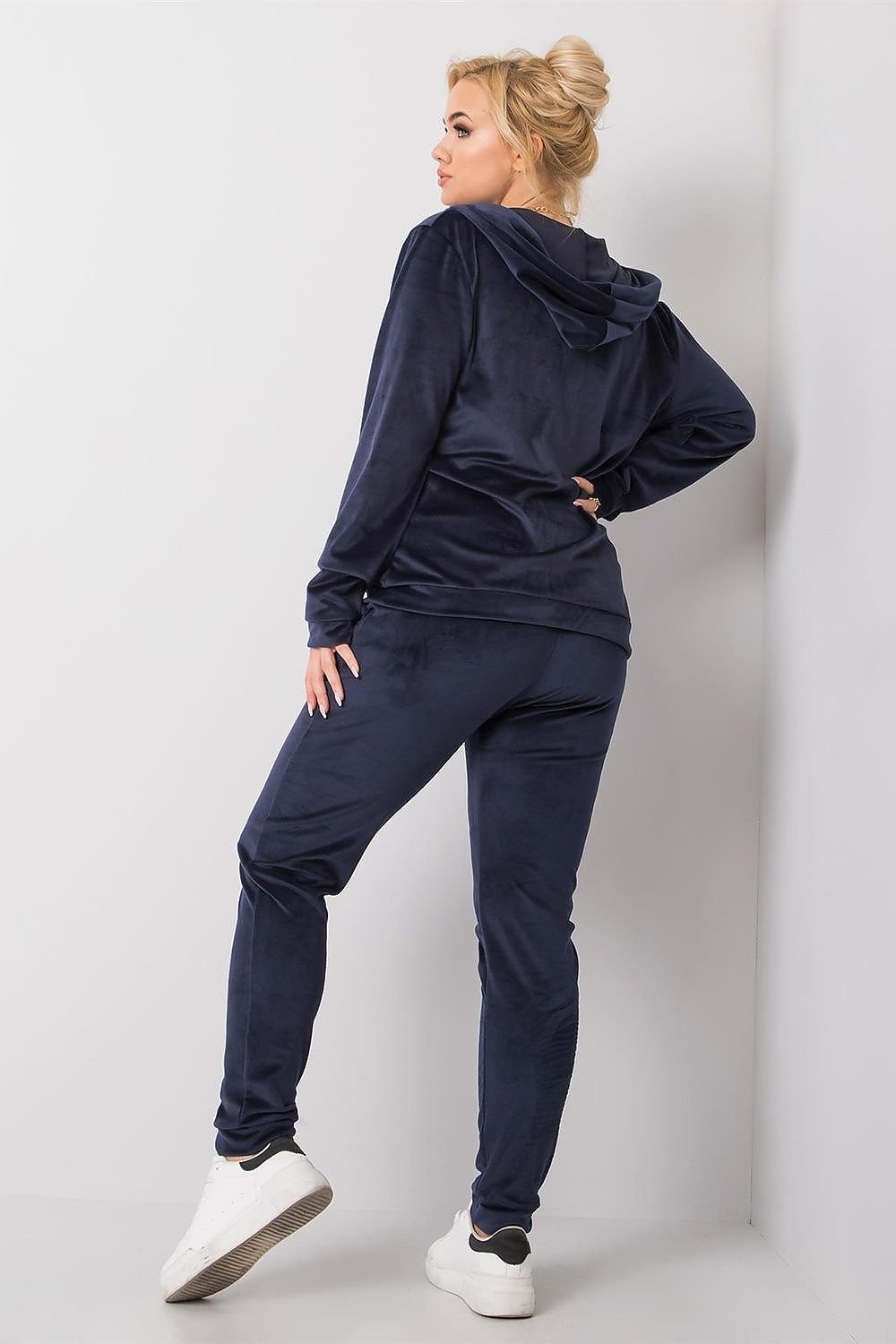 Plus size sett. Relevance til dame fra MS StyleHaven, laget av Bomull, farge Rosa, størrelse XXXL, med 45720 ermer, perfekt til casual; dress