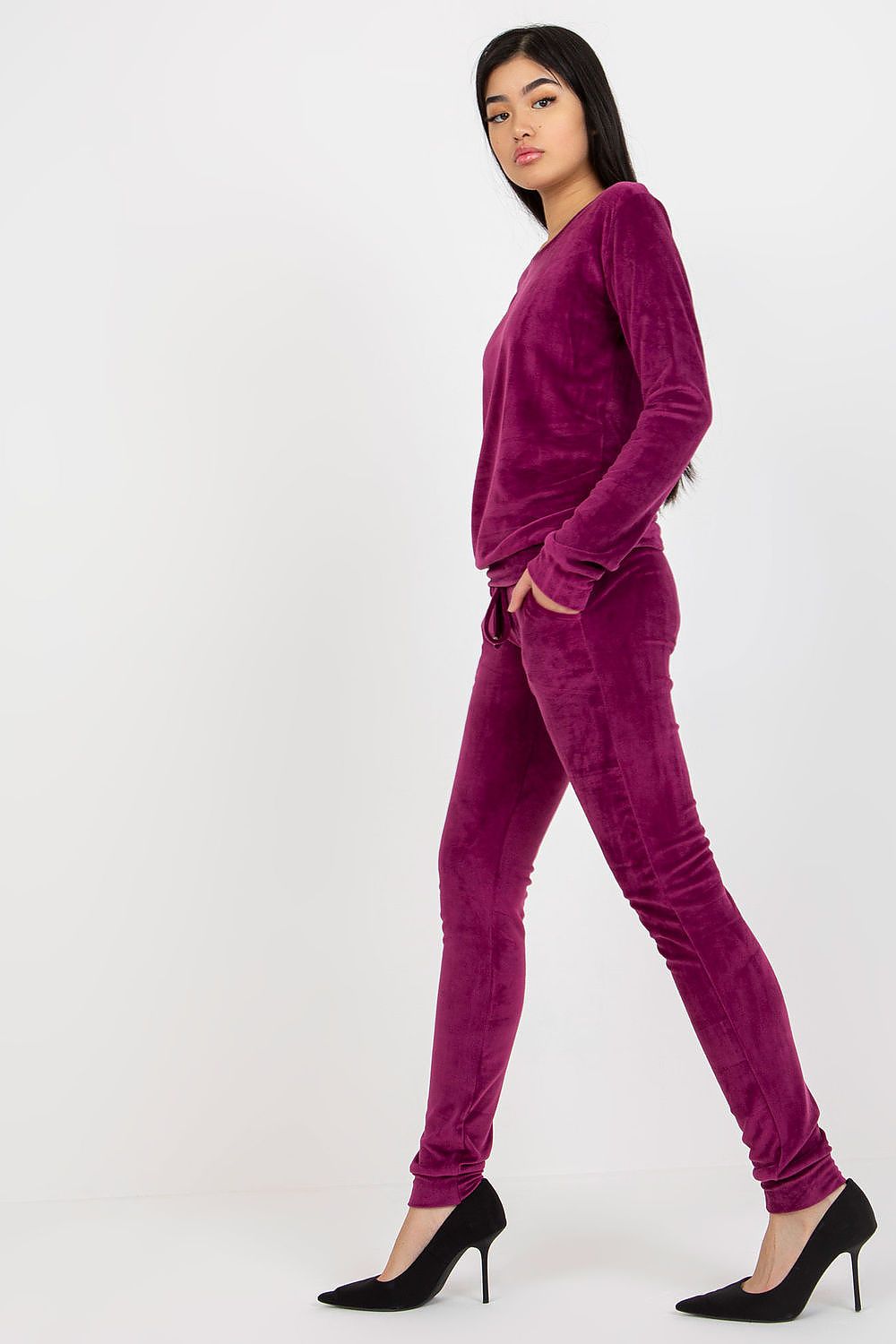 Oppdag vårt utvalg av stilfulle Grønn Sett Rue Paris til dame i ulike størrelser og kvalitetsmaterialer – perfekte til jobb; fritid og alle dager. Rask levering og gode priser hos MS Stylehaven. se mer!