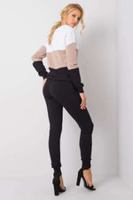 Oppdag vårt utvalg av stilfulle  Sett Rue Paris til dame i ulike størrelser og kvalitetsmaterialer – perfekte til jobb; fritid og alle dager. Rask levering og gode priser hos MS Stylehaven. se mer!