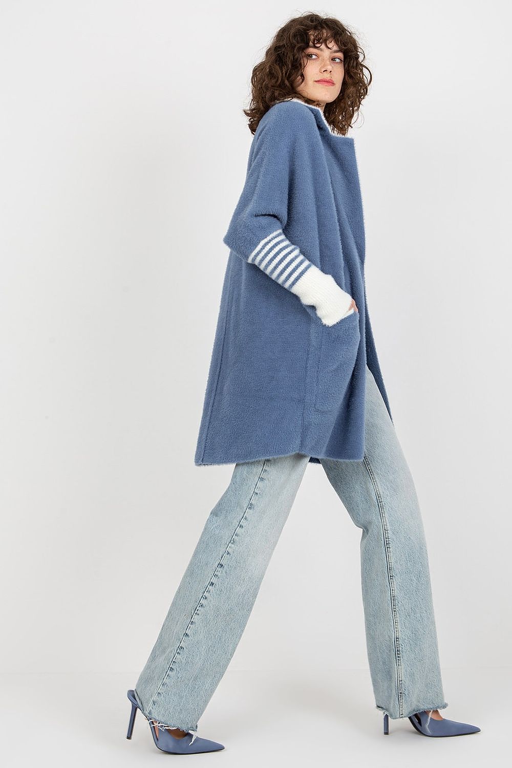 Oppdag vårt utvalg av stilfulle  Frakk MBM til dame i ulike størrelser og kvalitetsmaterialer – perfekte til jobb, fritid og alle dager. Rask levering og gode priser hos MS Stylehaven. se mer!