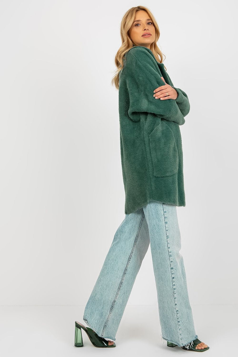 Oppdag vårt utvalg av stilfulle  Frakk MBM til dame i ulike størrelser og kvalitetsmaterialer – perfekte til jobb, fritid og alle dager. Rask levering og gode priser hos MS Stylehaven. se mer!