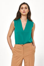 Bluse Nife til dame fra MS StyleHaven, laget av Viskose, farge Grønn, størrelse 42, med 45720 ermer, perfekt til casual; dress