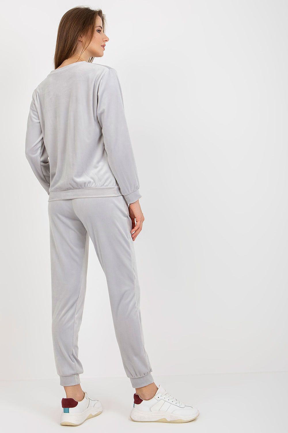 Oppdag vårt utvalg av stilfulle  Sett Rue Paris til dame i ulike størrelser og kvalitetsmaterialer – perfekte til jobb, fritid og alle dager. Rask levering og gode priser hos MS Stylehaven. se mer!