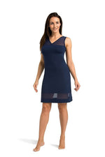 Teyli Betti Nattkjole – Elegant Komfort for Sommernetter til dame fra MS StyleHaven, laget av Elastan; Viskose, farge Grå, størrelse M, med sleeveless ermer, perfekt til casual; dress