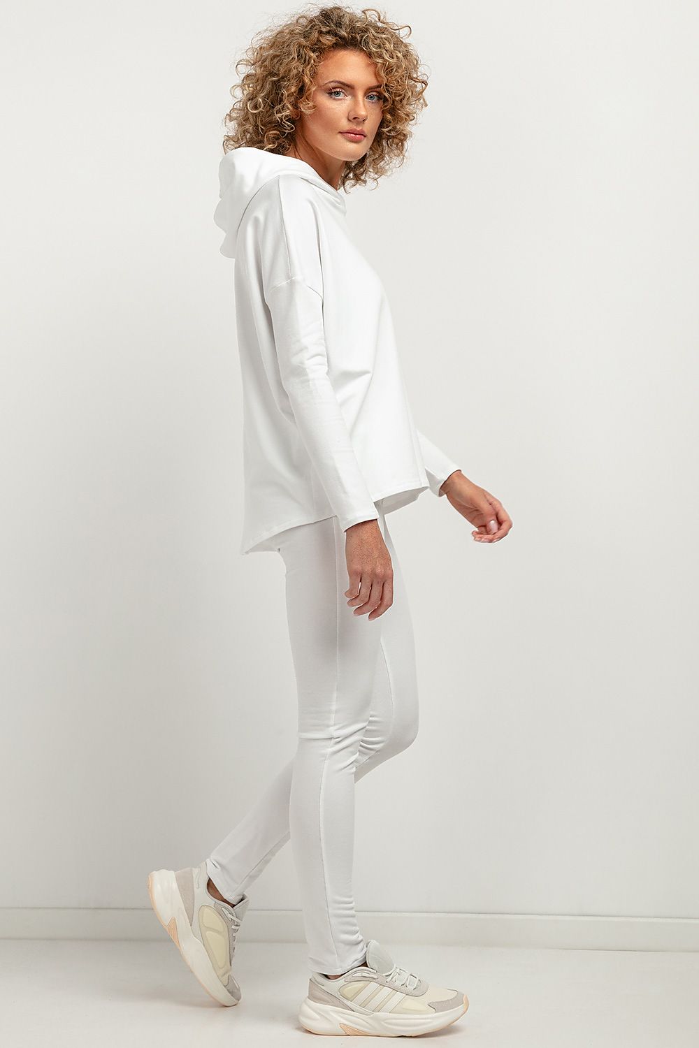 Oppdag vårt utvalg av stilfulle Hvit Genser Tessita til dame i ulike størrelser og kvalitetsmaterialer – perfekte til jobb; fritid og alle dager. Rask levering og gode priser hos MS Stylehaven. se mer!