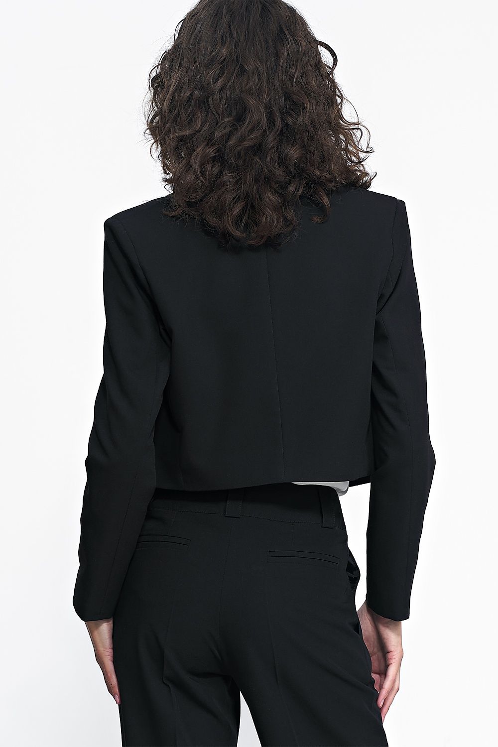 Jakke Nife til dame fra MS StyleHaven, laget av polyester; Viskose, farge Svart, størrelse 40, med long ermer, perfekt til casual; dress