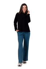 All-Season Comfort - Structured Turtleneck Sweatshirt til dame fra MS StyleHaven, laget av Bomull; polyester, farge Marineblå, størrelse M, med long ermer, perfekt til dress