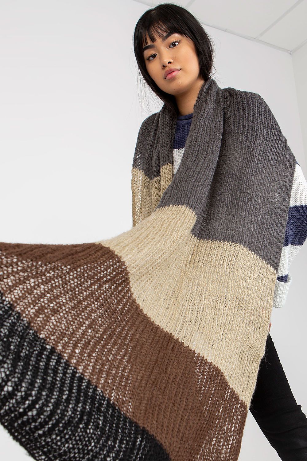 Oppdag vårt utvalg av stilfulle  Sjal - AT til dame i ulike størrelser og kvalitetsmaterialer – perfekte til jobb; fritid og alle dager. Rask levering og gode priser hos MS Stylehaven. se mer!