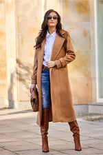 Aurora ullblandet kåpe fra Roco Fashion fra MS StyleHaven, størrelse 42, med long, bukselengde long, kjolelengde maxi, kjolestil sheath