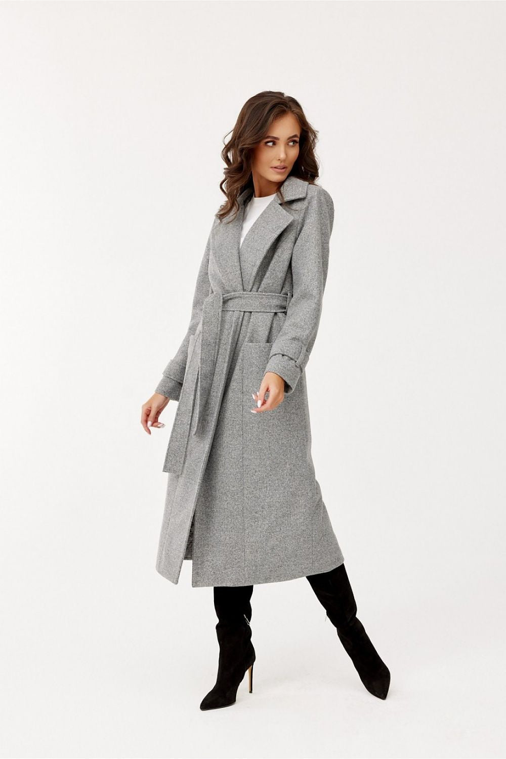 Aurora ullblandet kåpe fra Roco Fashion fra MS StyleHaven, størrelse 40, med long, bukselengde long, kjolelengde maxi, kjolestil sheath