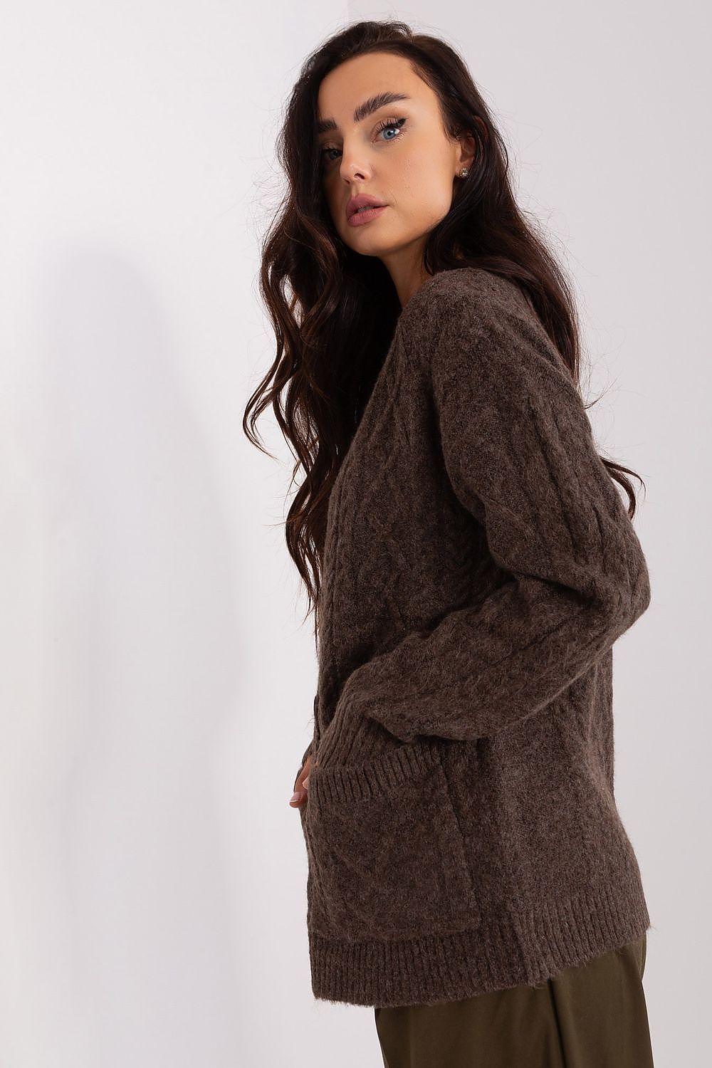 Oppdag vårt utvalg av stilfulle  Cardigan – AT til dame i ulike størrelser og kvalitetsmaterialer – perfekte til jobb; fritid og alle dager. Rask levering og gode priser hos MS Stylehaven. se mer!