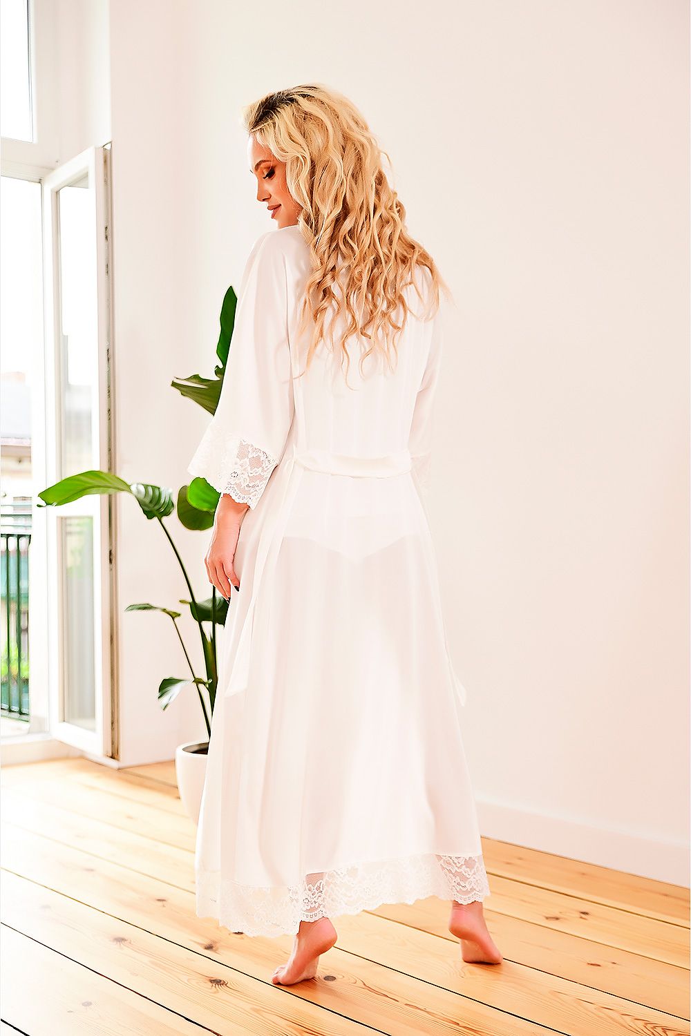 Sumatra Grace badekåpe - Kalimo til dame fra MS StyleHaven, laget av Elastan; polyester, farge Svart, størrelse L, med sleeveless ermer, perfekt til casual; dress